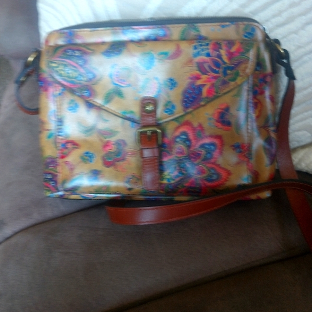 New Patricia Nash Beautiful Bag